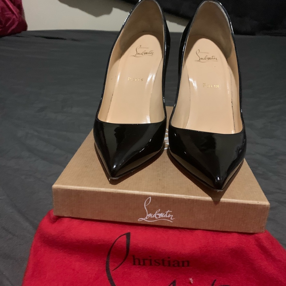 Size 40 worn louboutin